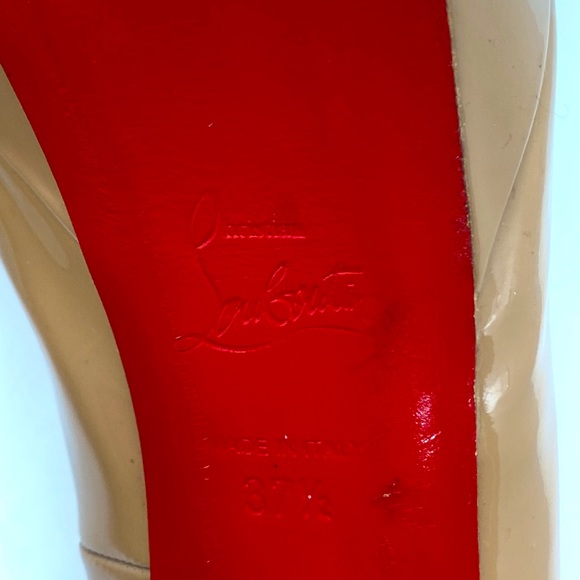Sexy Nude Round Toe High Heel Pumps By Christian Louboutin. Size 37.5 (7.5 US) - Picture 13 of 13